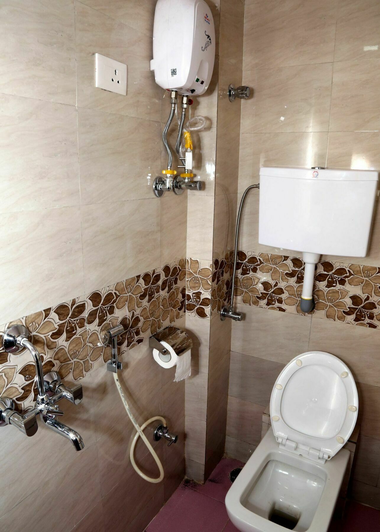 Delta Dormitory Mumbai Exterior photo